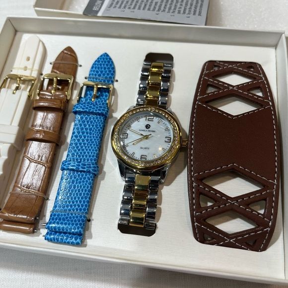 Danielle Swaebe Two Tone & Gold Watch set - Picture 8 of 12